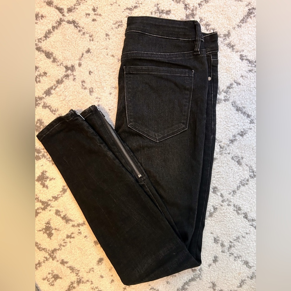 Athleta Sculptek Jeans size 4